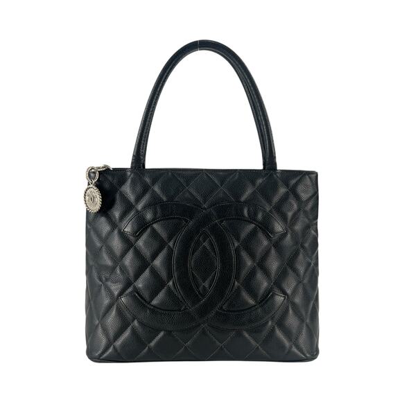 Chanel CC Caviar Leather Medallion Shoulder Bag - Picture 1 of 7